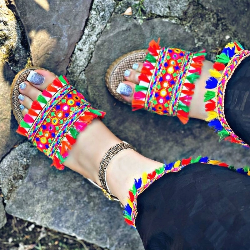 صندل سنتی زنانه