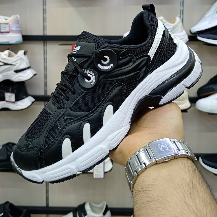 ادیداس زنانه مشکی و سفید