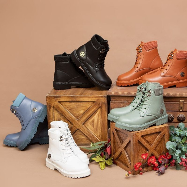 نیم بوت سبز