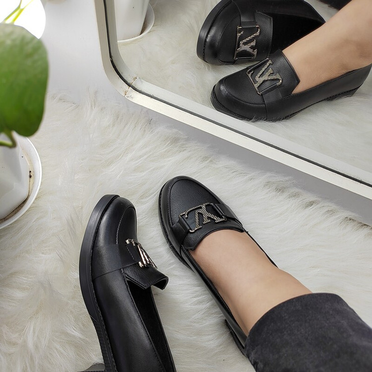 کفش کالج چرمی