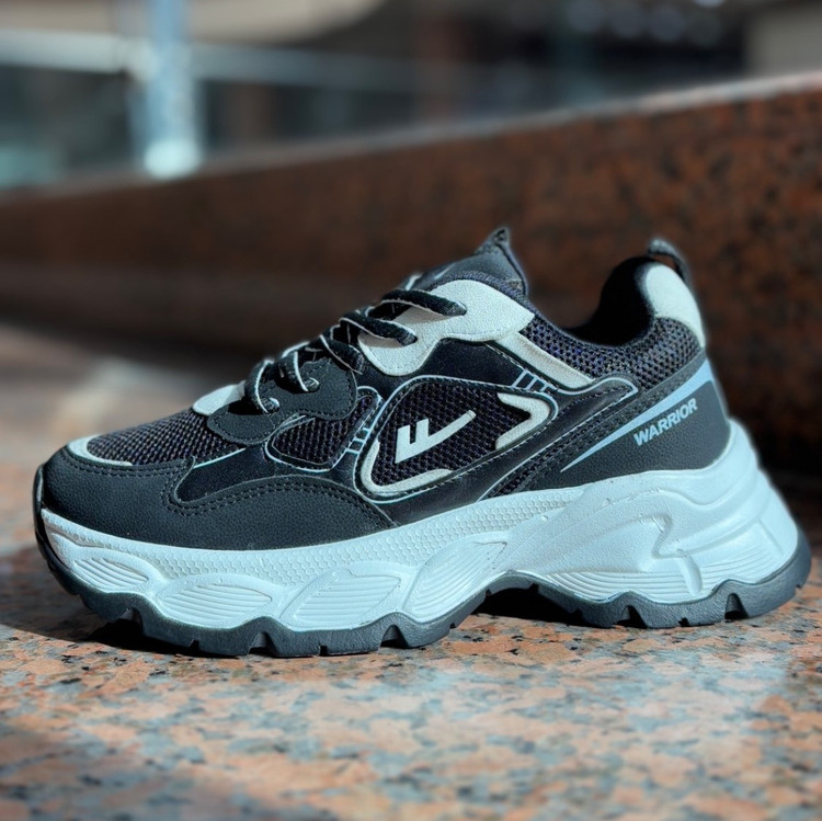 کفش اسپرت مشکی زنانه