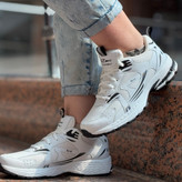 کفش اسپرت سفید دخترانه