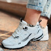 کفش اسپورت سفید زنانه