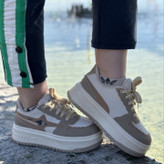 خرید انواع کفش اسپرت،کفش لژدار زنانه