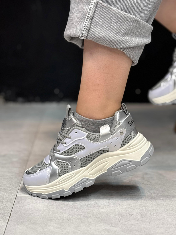 خرید مستقیم کفش چینی،کفش وارداتی