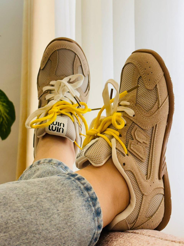 نیوبالانس شیک و ترند 2025 ، انواع کفش خارجی زنانه